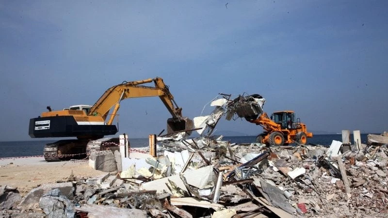 Έκτακτη fast track διαδικασία κατεδάφισης αυθαιρέτων- Το παράλληλο σύστημα που κατατίθεται στη Βουλή- Ποια κτίσματα μπαίνουν στο στόχαστρο